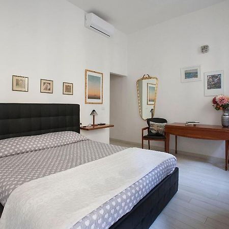 Отель Il Nido Sull'Oltrarno Camera Con Bagno Privato Флоренция Экстерьер фото